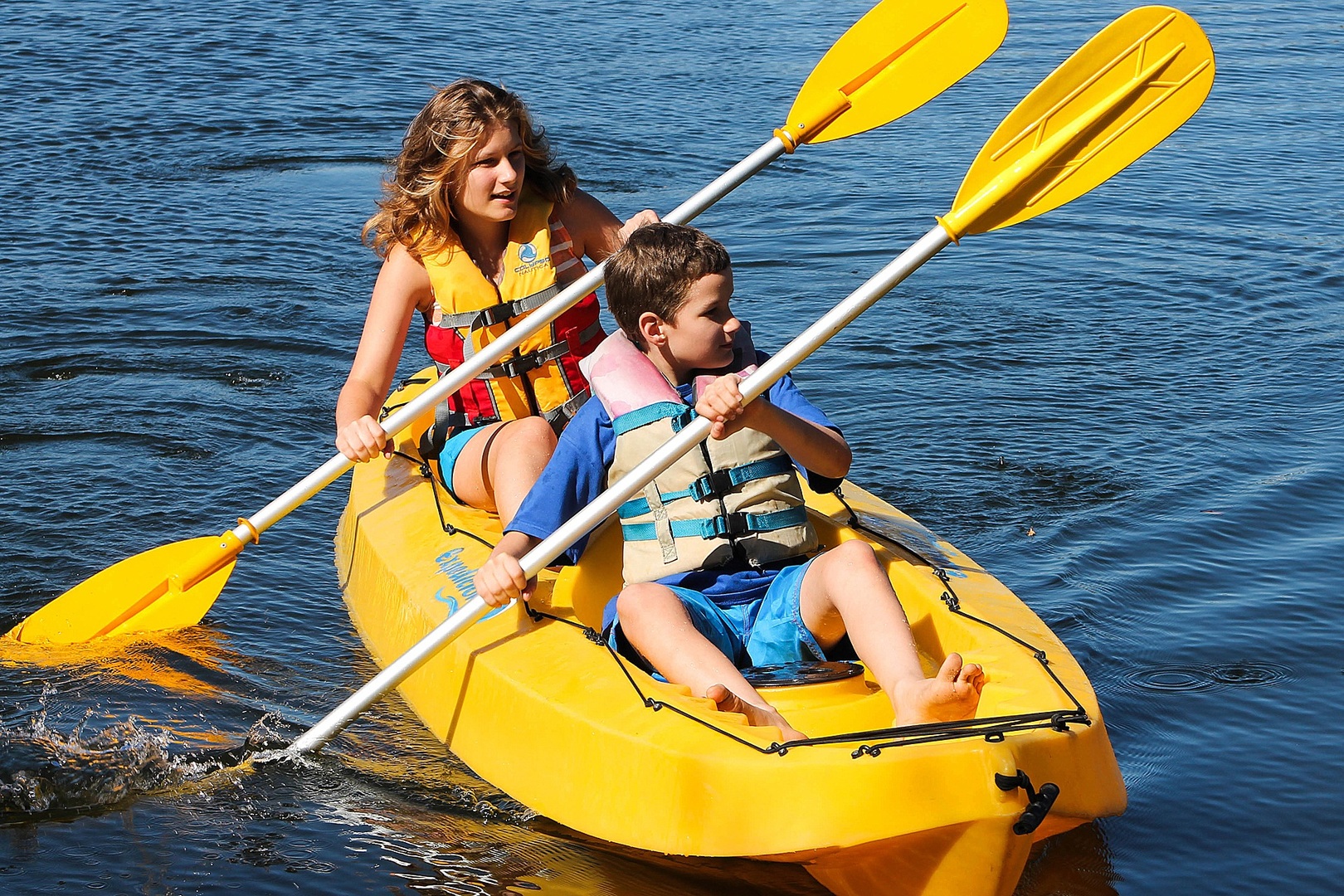 Canoeing logo