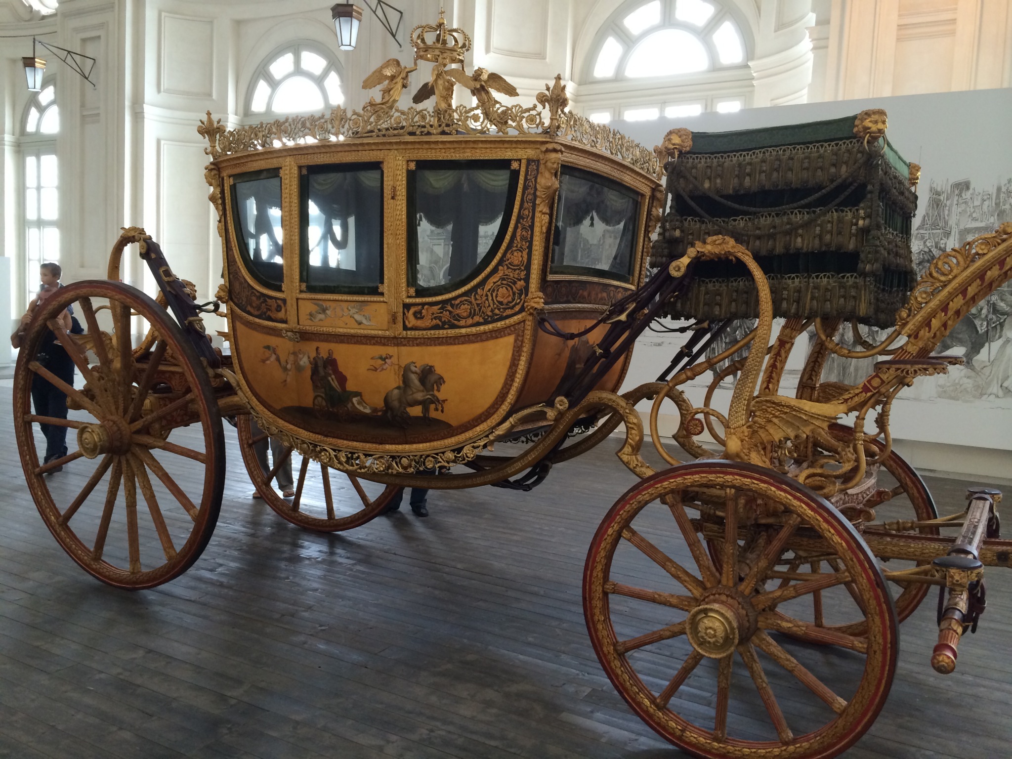 Carriage logo