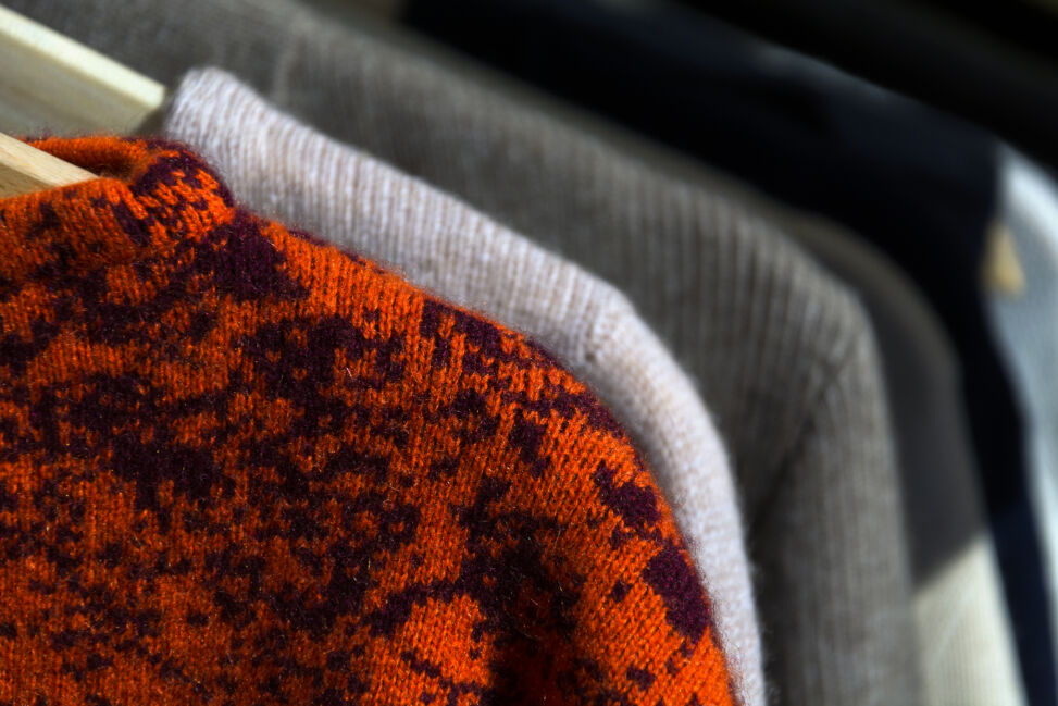 Cashmere wool logo