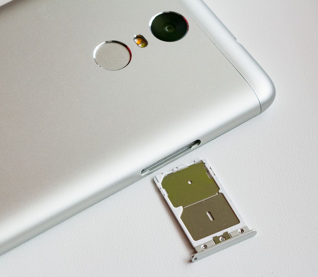 Dual SIM