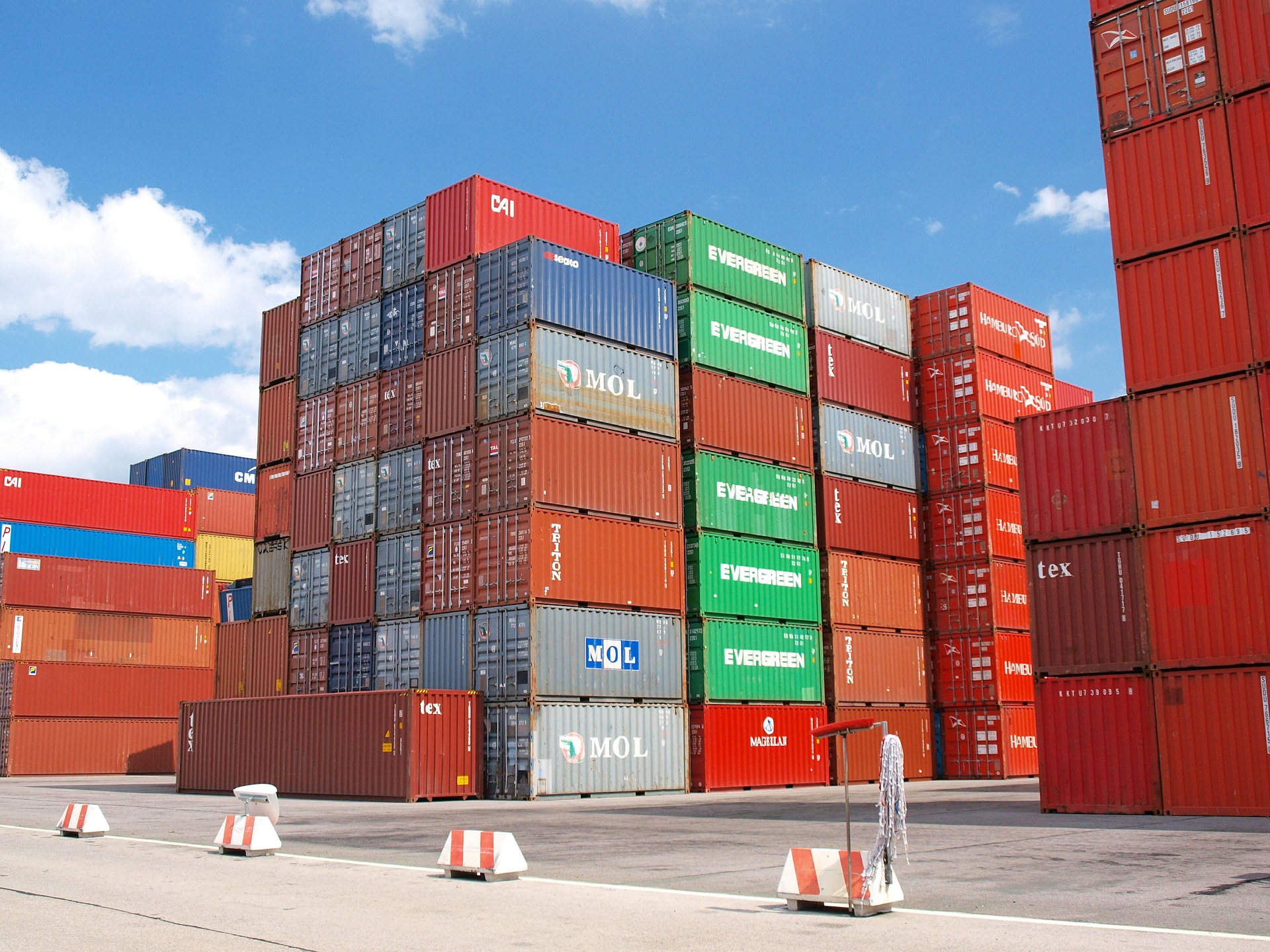 Freight forwarder logo