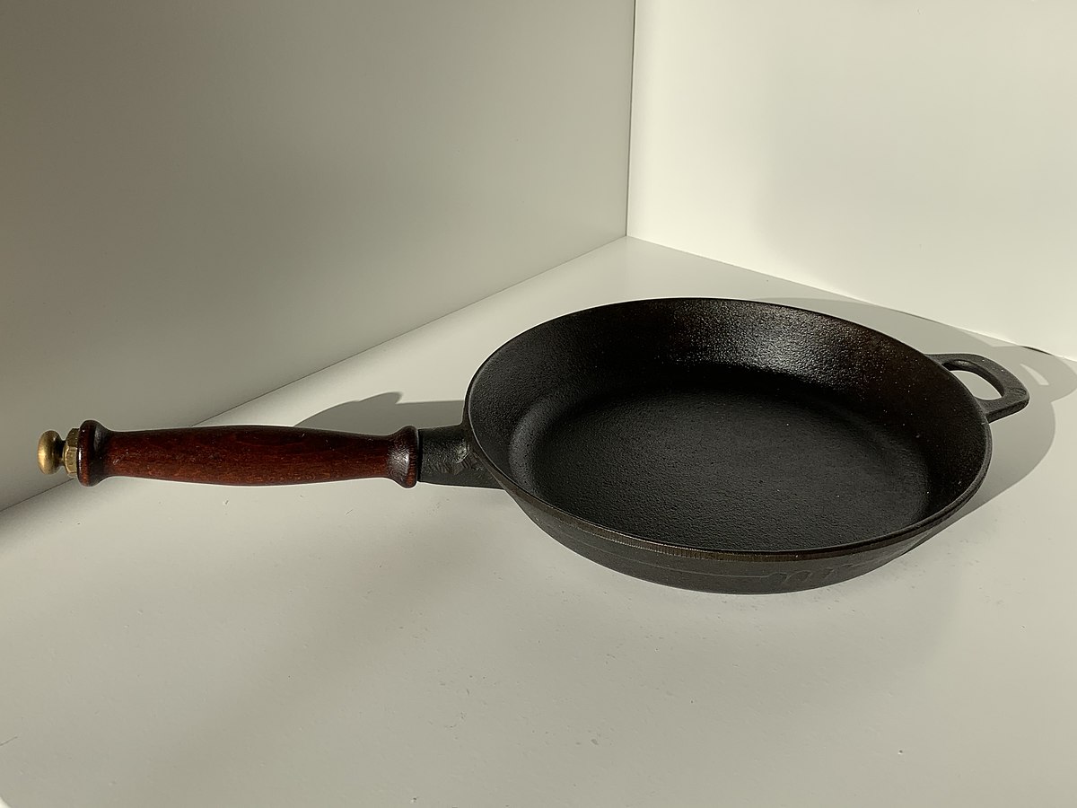 Frying pan logo