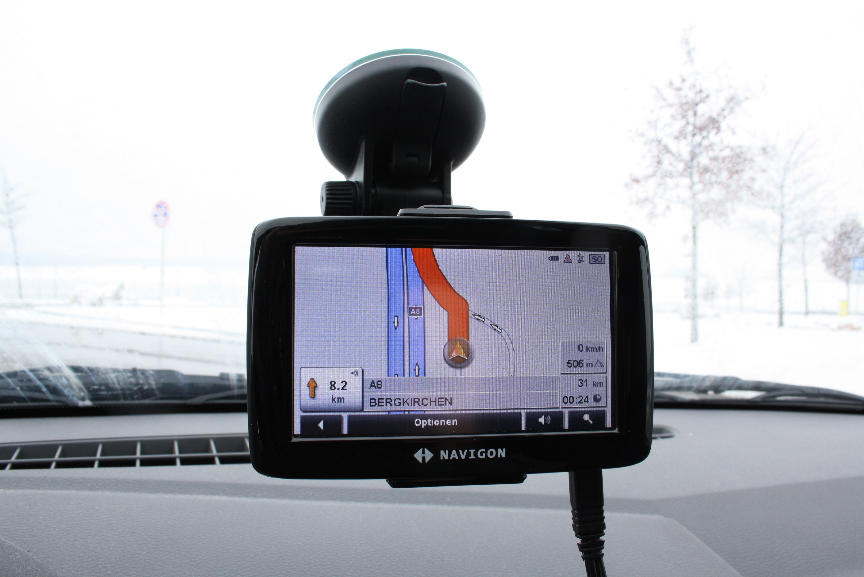 GPS tracking unit logo