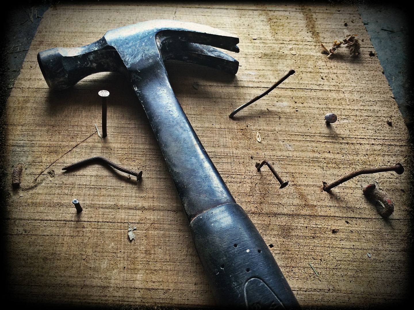Hammer logo
