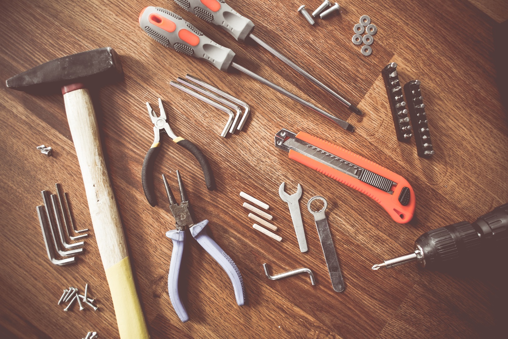 Hand tool