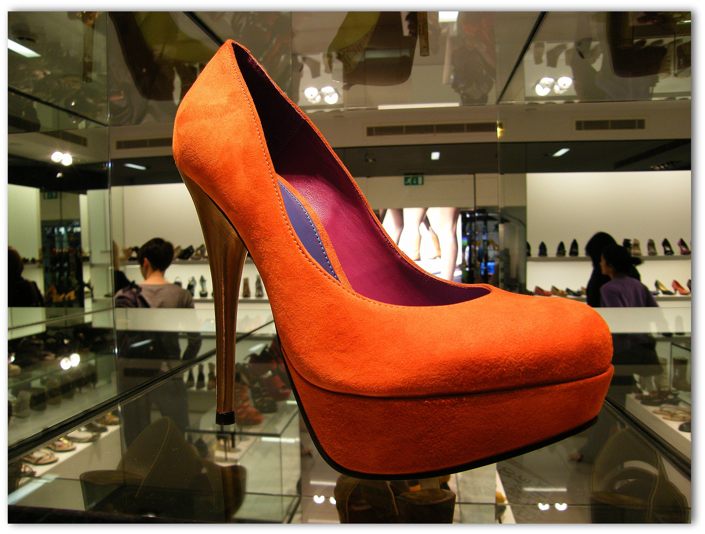 High-heeled footwear