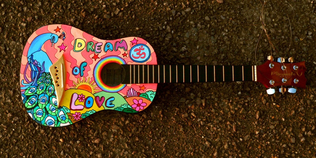 Hippie logo