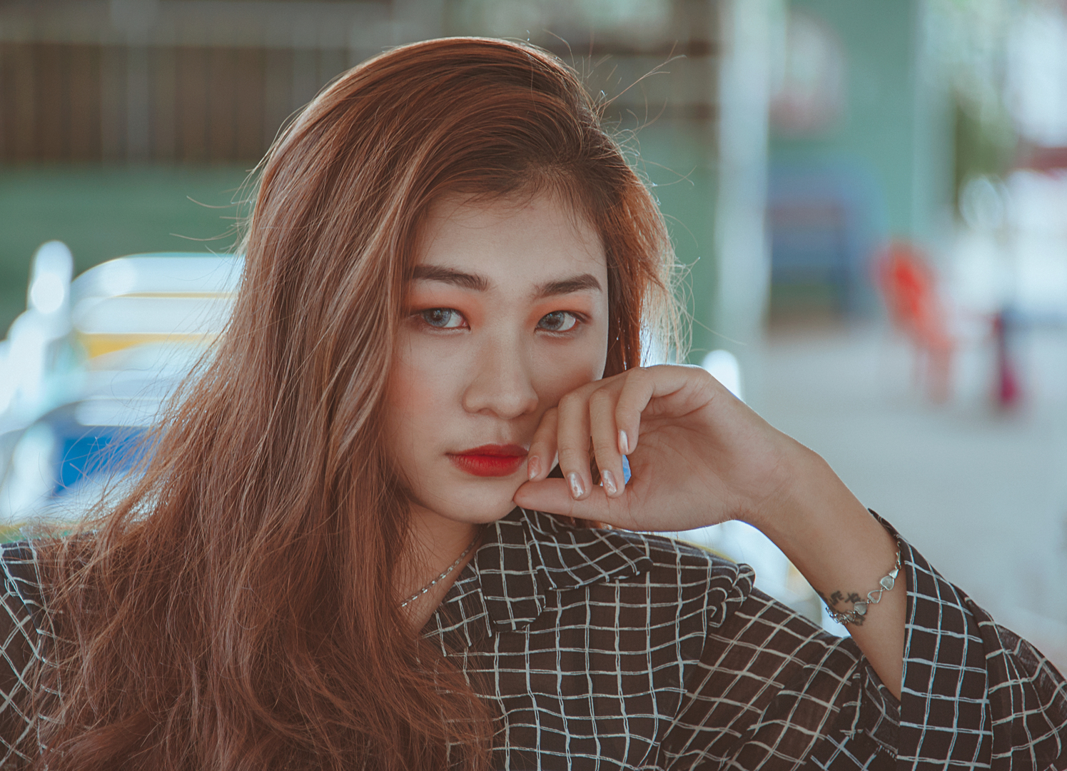 Human hair color
