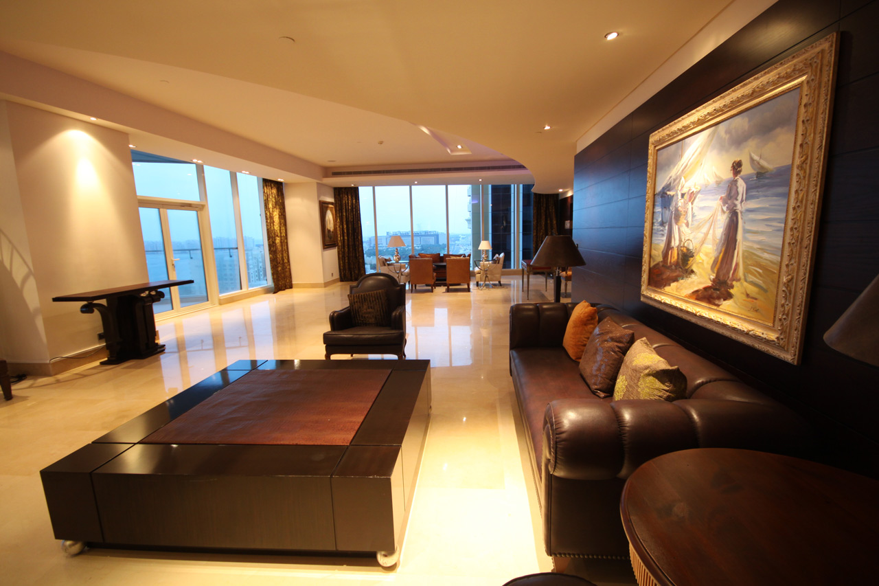 Penthouse apartment logo