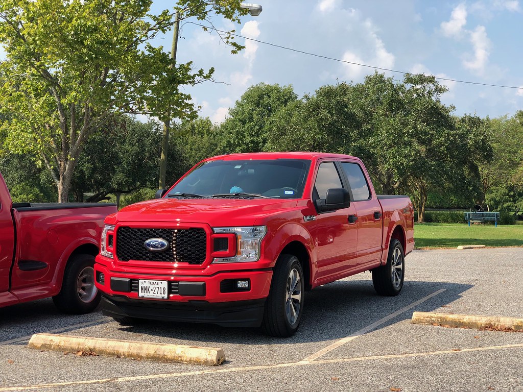 Pickup truck logo
