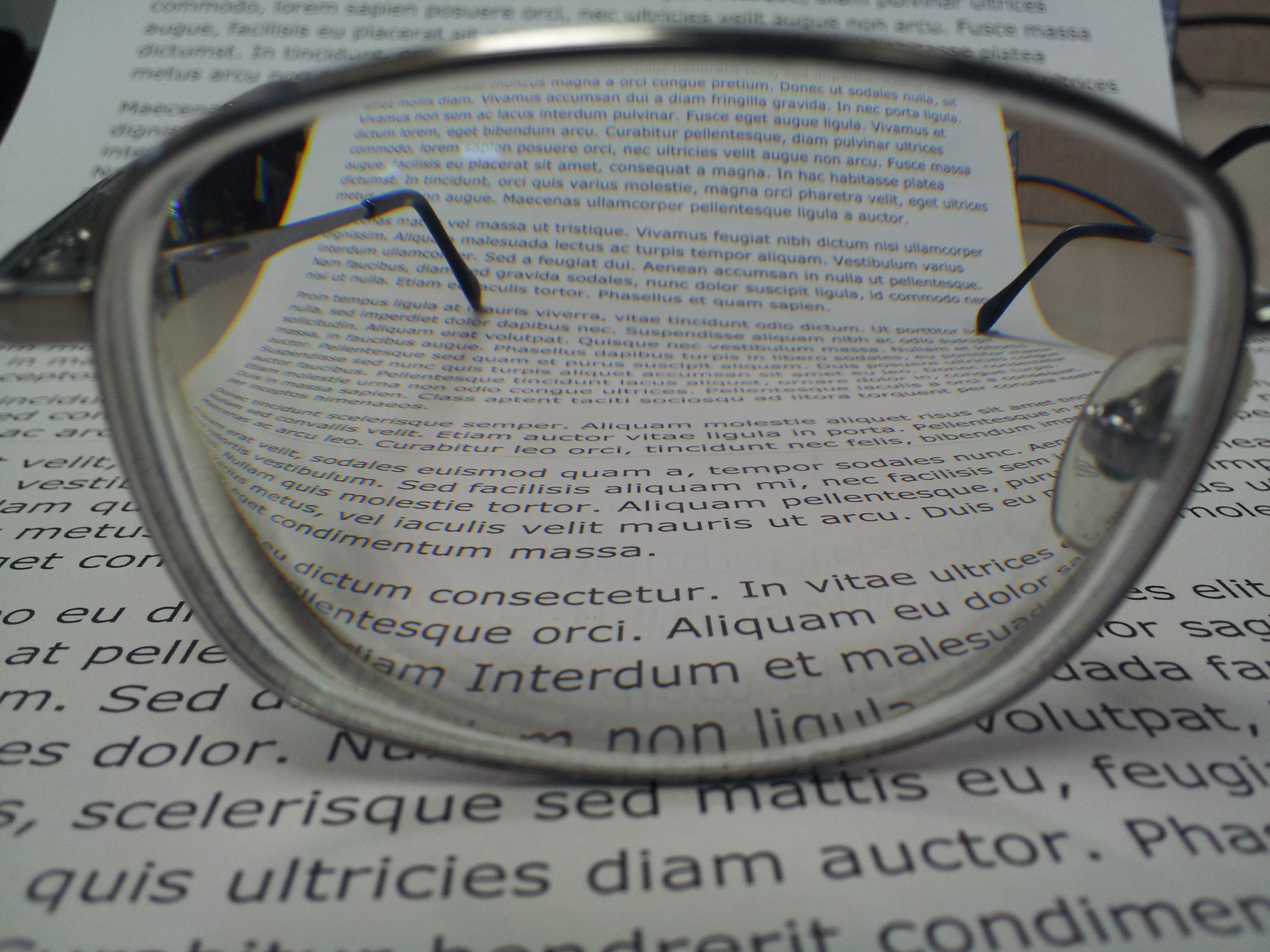 Progressive lens logo