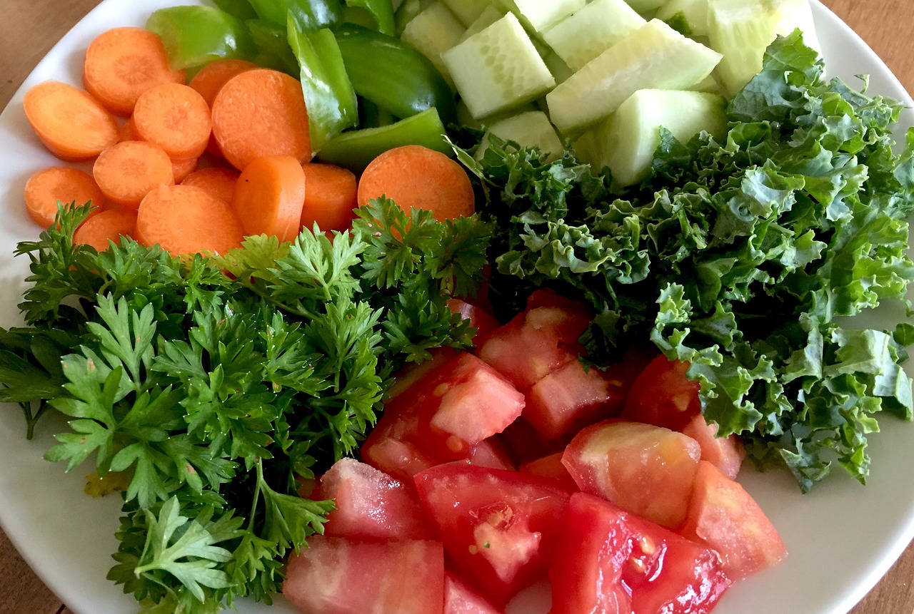 Raw foodism logo