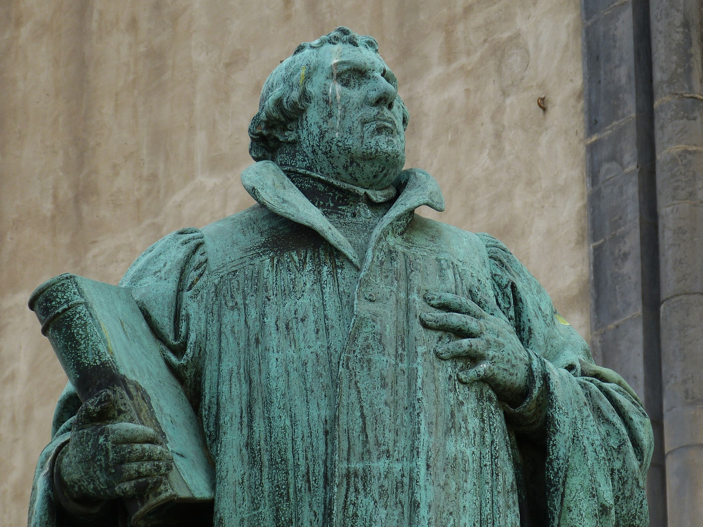 Reformation logo