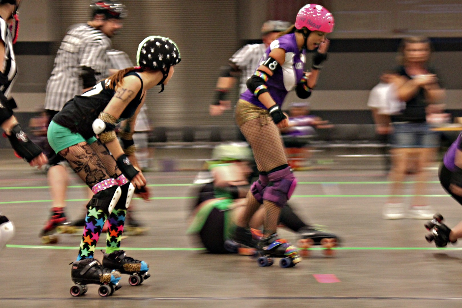Roller derby logo