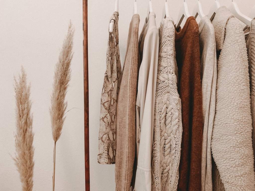 Sustainable clothing logo