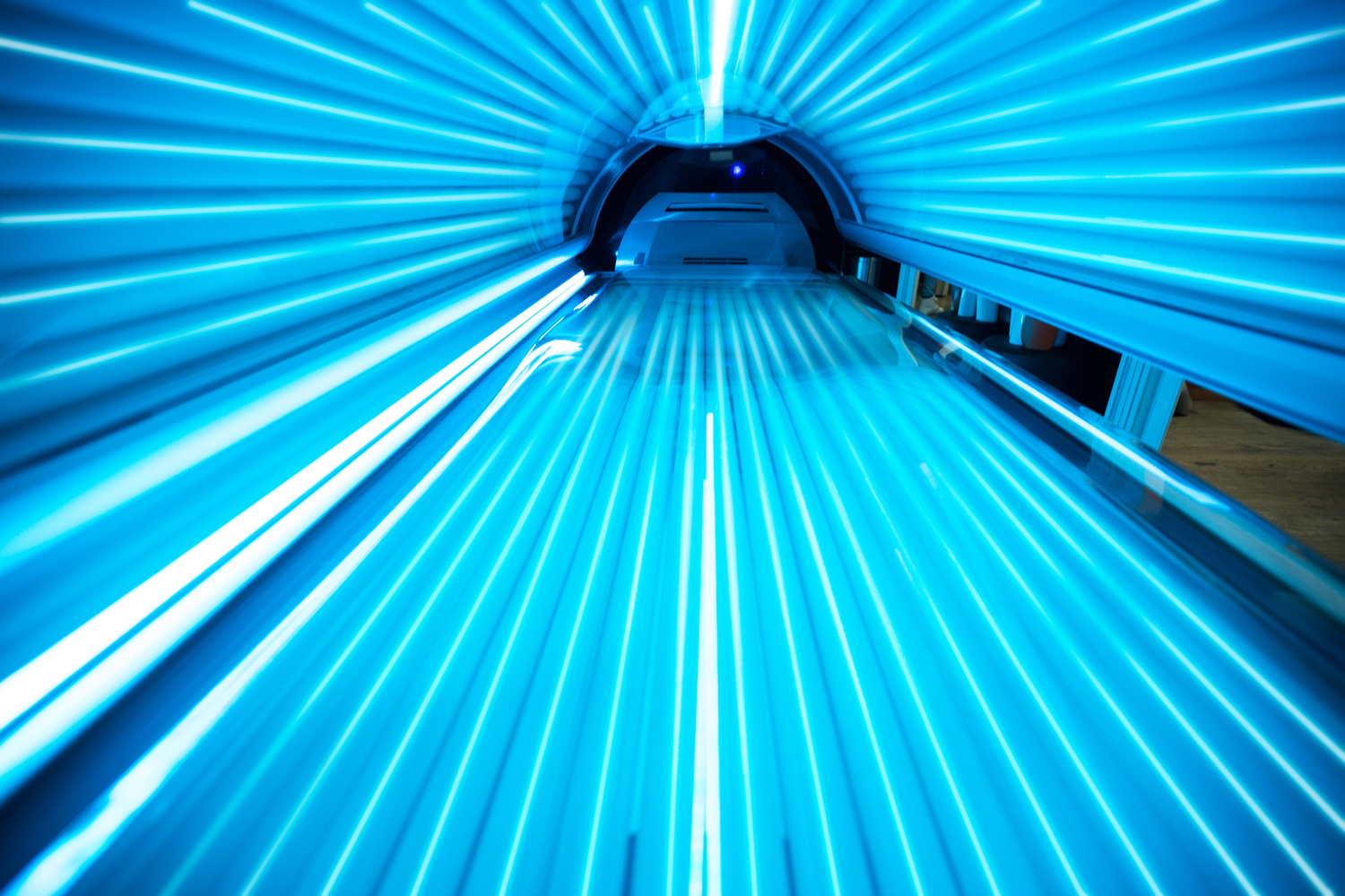 Tanning lamp