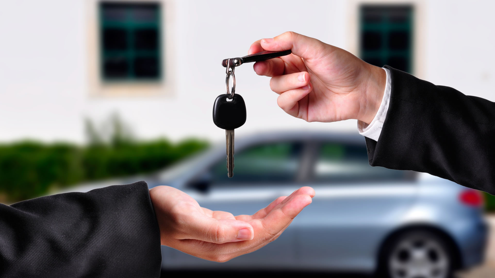 Vehicle leasing logo
