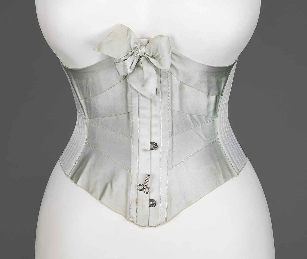 Waist cincher logo