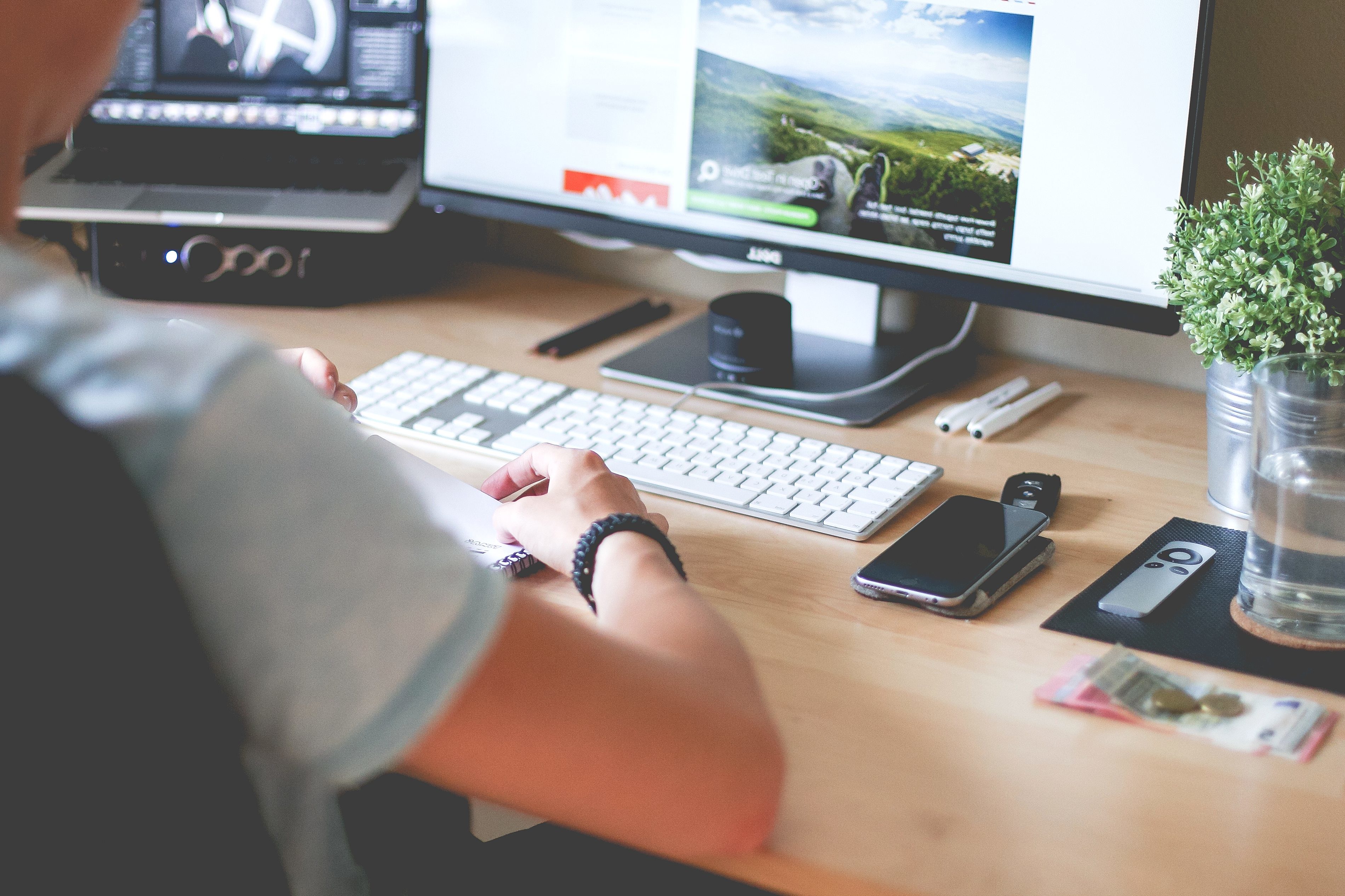 Web design logo