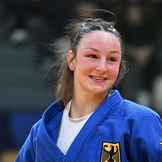 Anna-Monta Olek