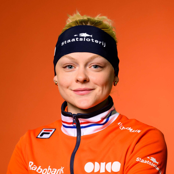 Xandra Velzeboer