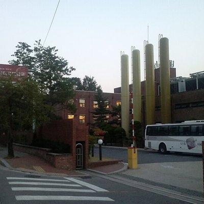 Duksung Women's University