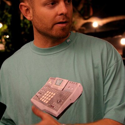 DJ Shadow