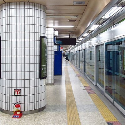 Cheongdam Station