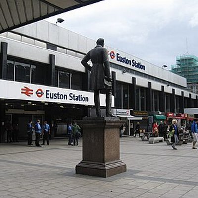 Euston railway station