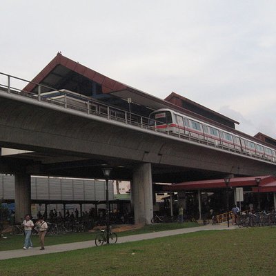 Boon Lay MRT Station