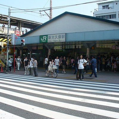 Shin-Ōkubo Station