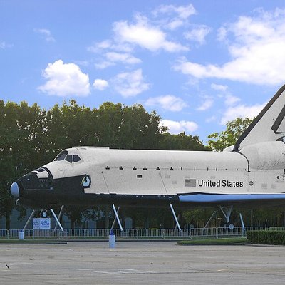 Space Center Houston logo