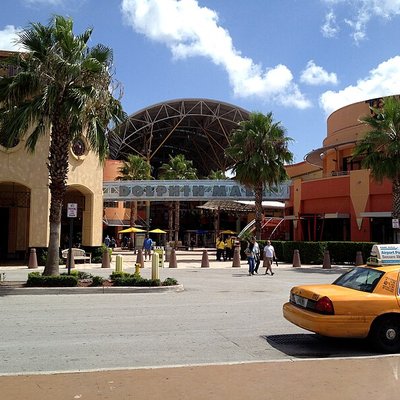 Dolphin Mall
