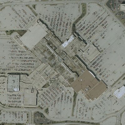 Woodfield Mall