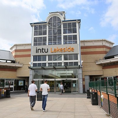 Lakeside Shopping Centre