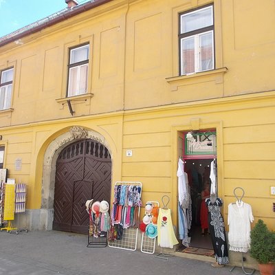 Online Clothes Shopping