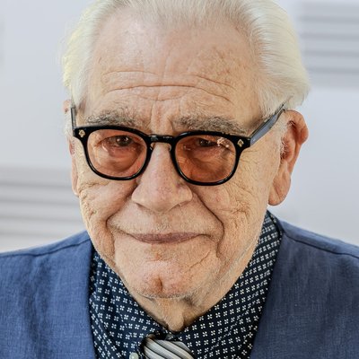 Brian Cox (actor) logo