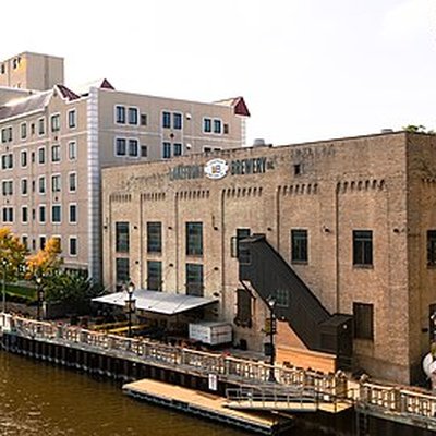 Lakefront Brewery