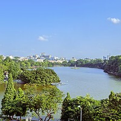 Hoàn Kiếm Lake
