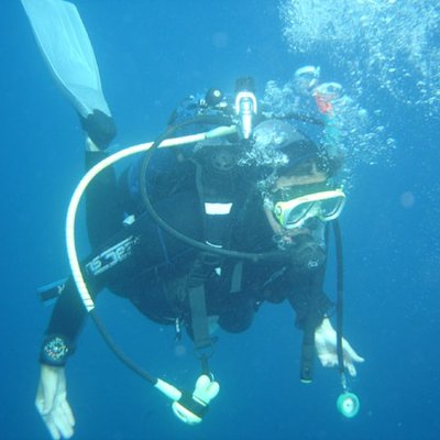 Scuba set logo