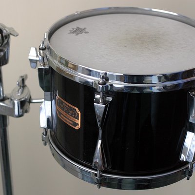 Tom-tom drum