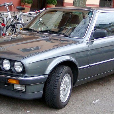 BMW 3 Series (E30)
