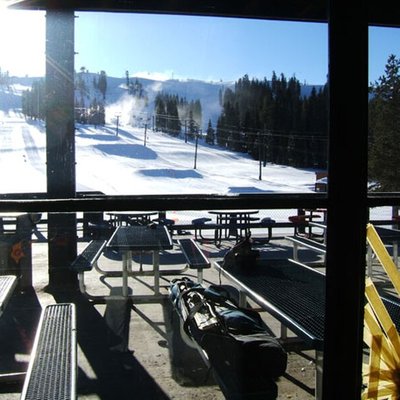 Boreal Mountain Resort logo