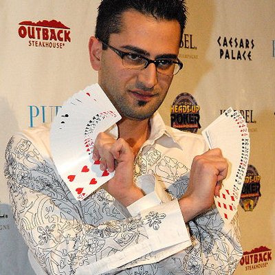 Antonio Esfandiari