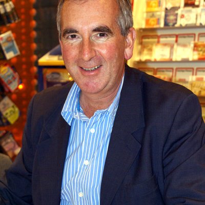 Robert Harris (novelist)