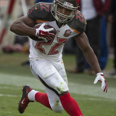 Doug Martin (running back) logo