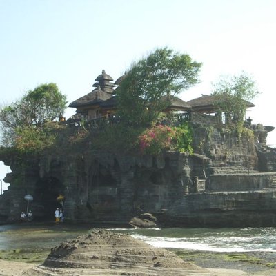 Tanah Lot