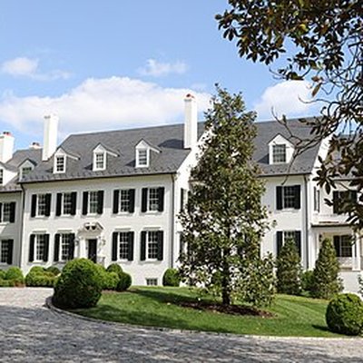 McLean, Virginia logo