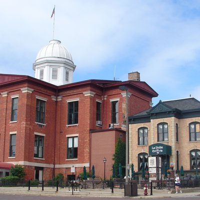 McHenry County, Illinois logo