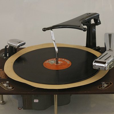 Thorens
